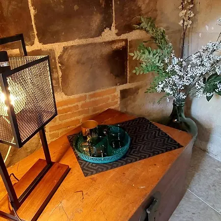 Le Clos Des Roses فندق مبيت وإفطار