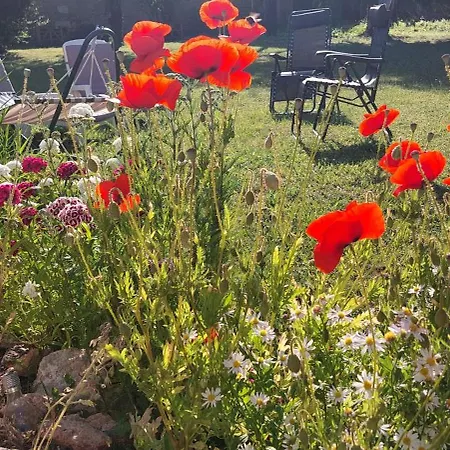 Le Clos Des Roses 3*