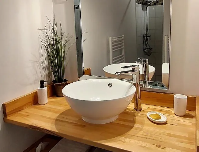 Le Clos Des Roses Bed & Breakfast Parcay-les-Pins