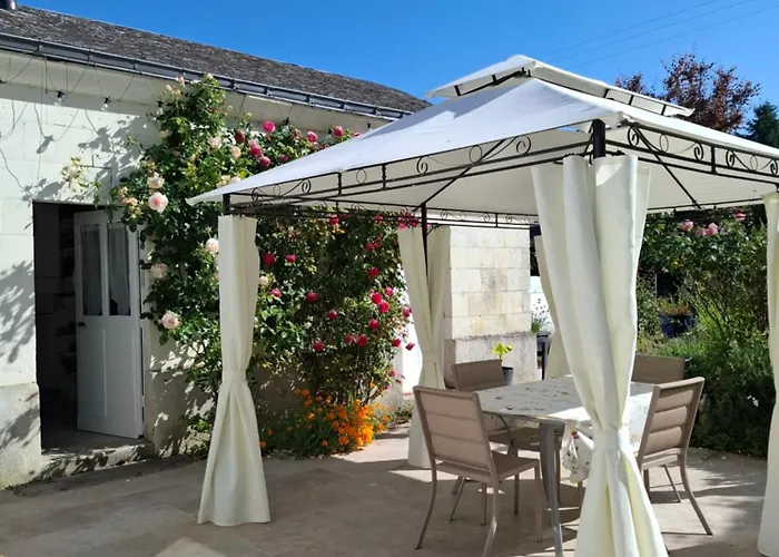 Bed & Breakfast Le Clos Des Roses 3*